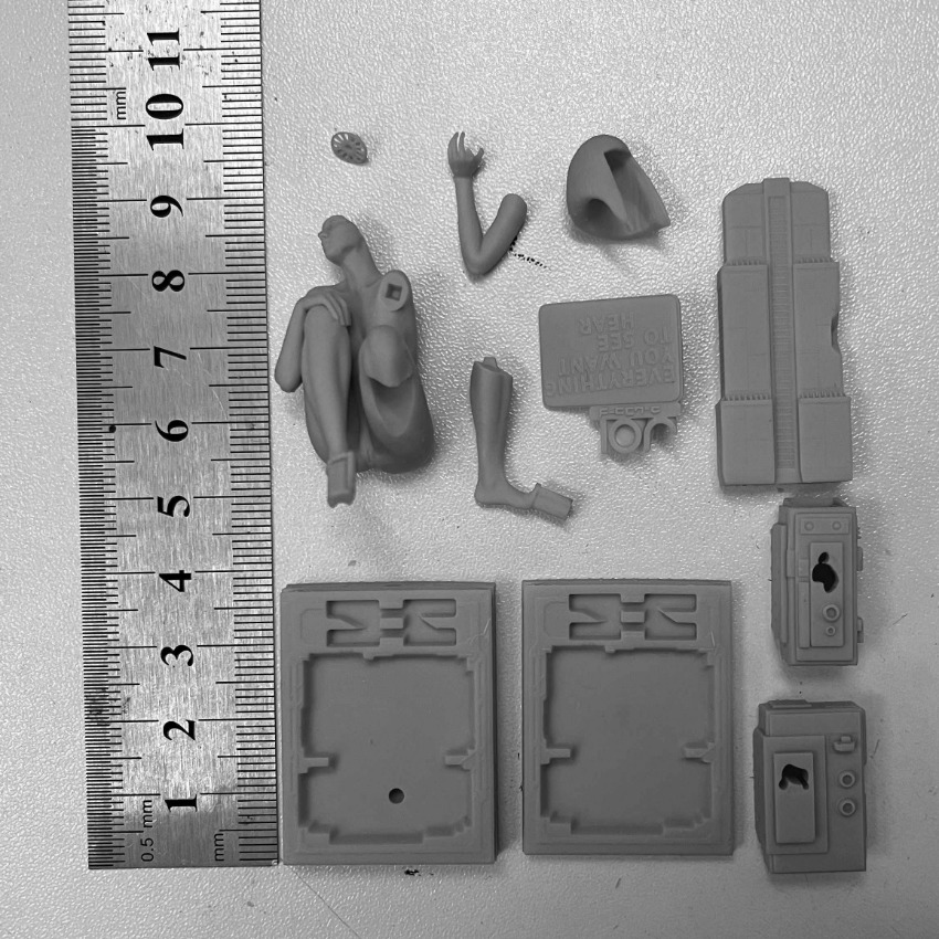 Figura de resina 1/24 ensambla - Science Hobby Kit reseña y precio